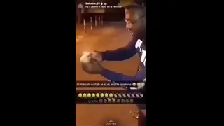 Explosion dans les mains - Snapchat